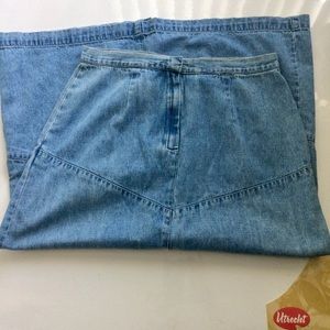 Field Gear Skirts - Field Gear Blue Denim Jean Skirt Size 12. Field Gear Skirts - Field Gear Blue Denim Jean Skirt Size 12.
